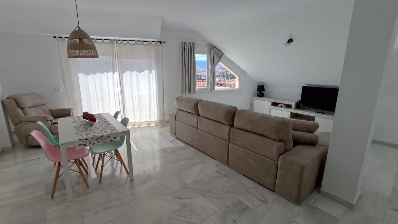 Apartamentos La Casa De Bebita Фуэнхирола Экстерьер фото