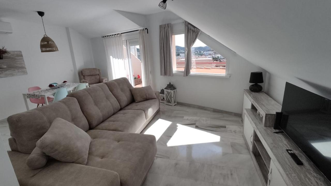 Apartamentos La Casa De Bebita Фуэнхирола Экстерьер фото