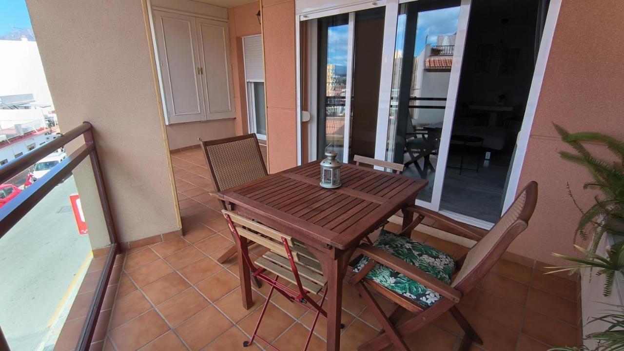 Apartamentos La Casa De Bebita Фуэнхирола Экстерьер фото