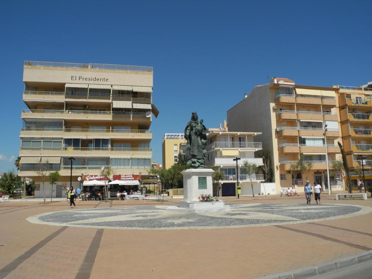Apartamentos La Casa De Bebita Фуэнхирола Экстерьер фото